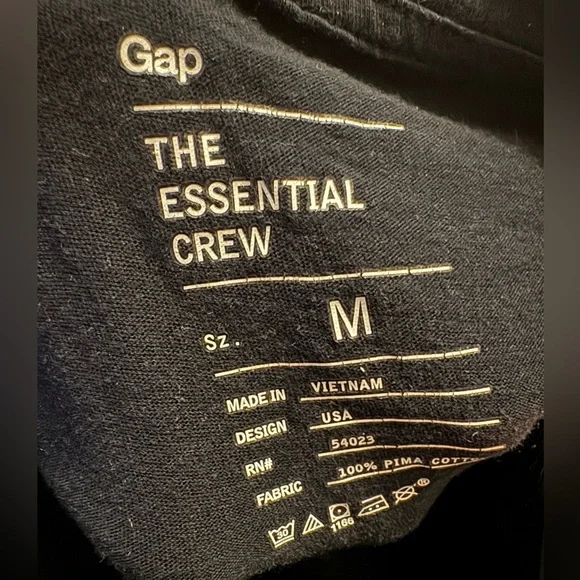 Gap The Essential Crew Black Long Sleeve Top. Size M - Picture 2 of 4